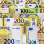 Investissement Stratégique de HSBC dans la Banque pour Adolescents : Une Perspective Globale