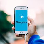 Les Applications de Paie Améliorent la Communication avec les Équipes Horaires