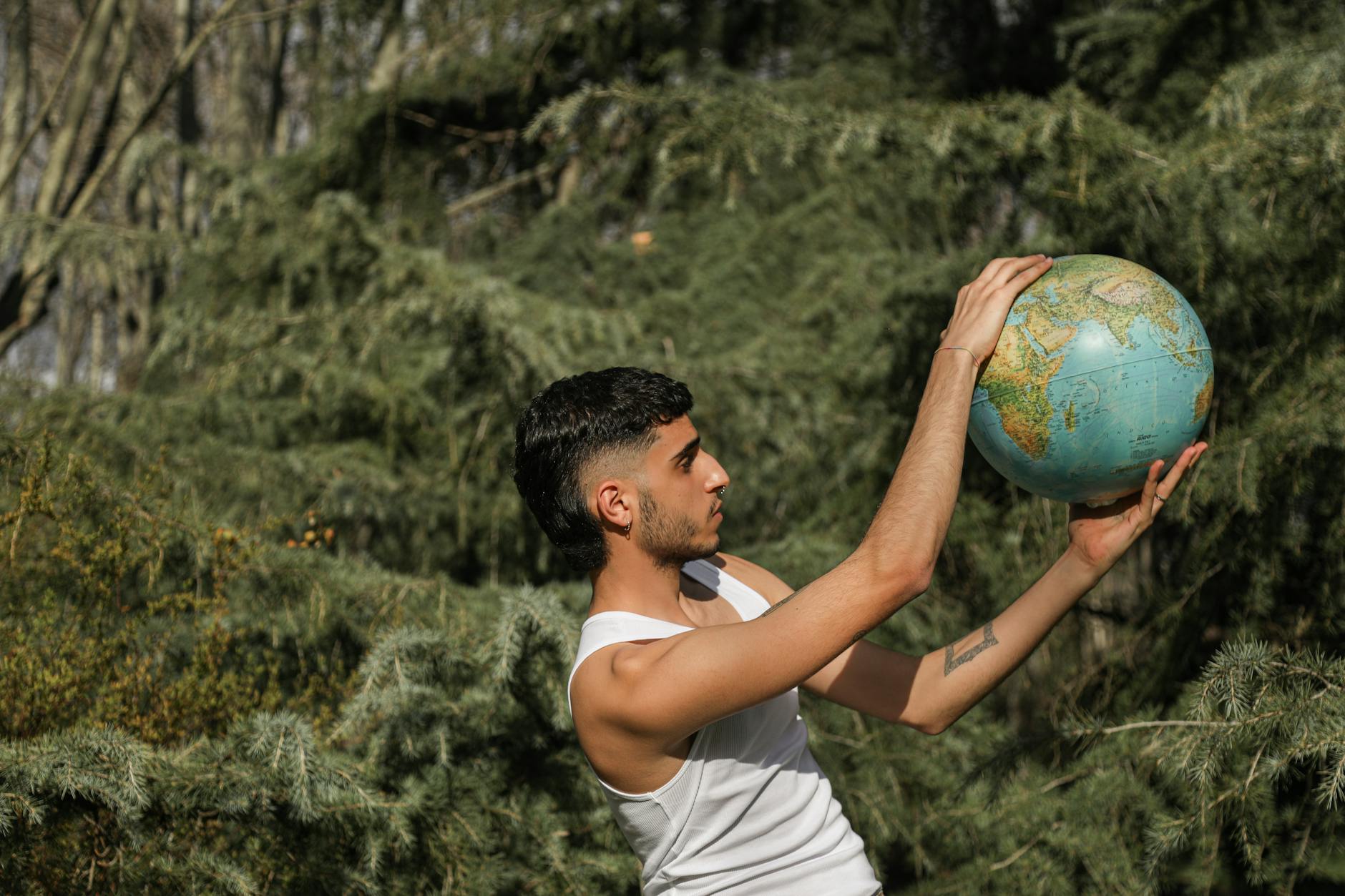 Le Monde en Perpétuel Changement : Naviguer Entre Défis et Opportunités Globales