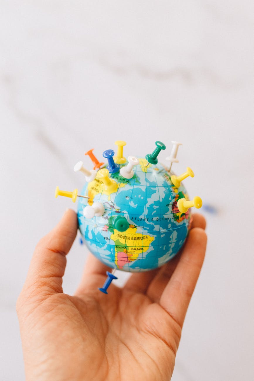 Le Monde en Mouvement : Un Aperçu des Tendances Globales Actuelles